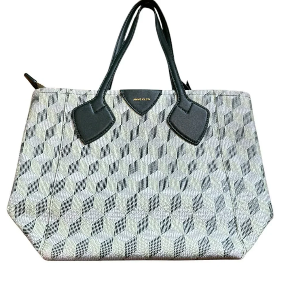 Anne Klein lining synthetic